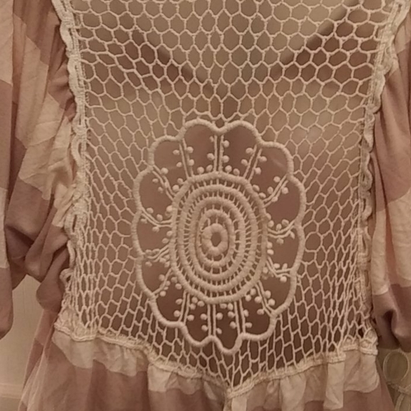 Rue 21 Dolman sleeve knit top with lace back - Picture 3 of 4